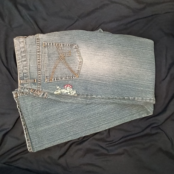 d. jeans 12 Embroidered Cute - Picture 2 of 3